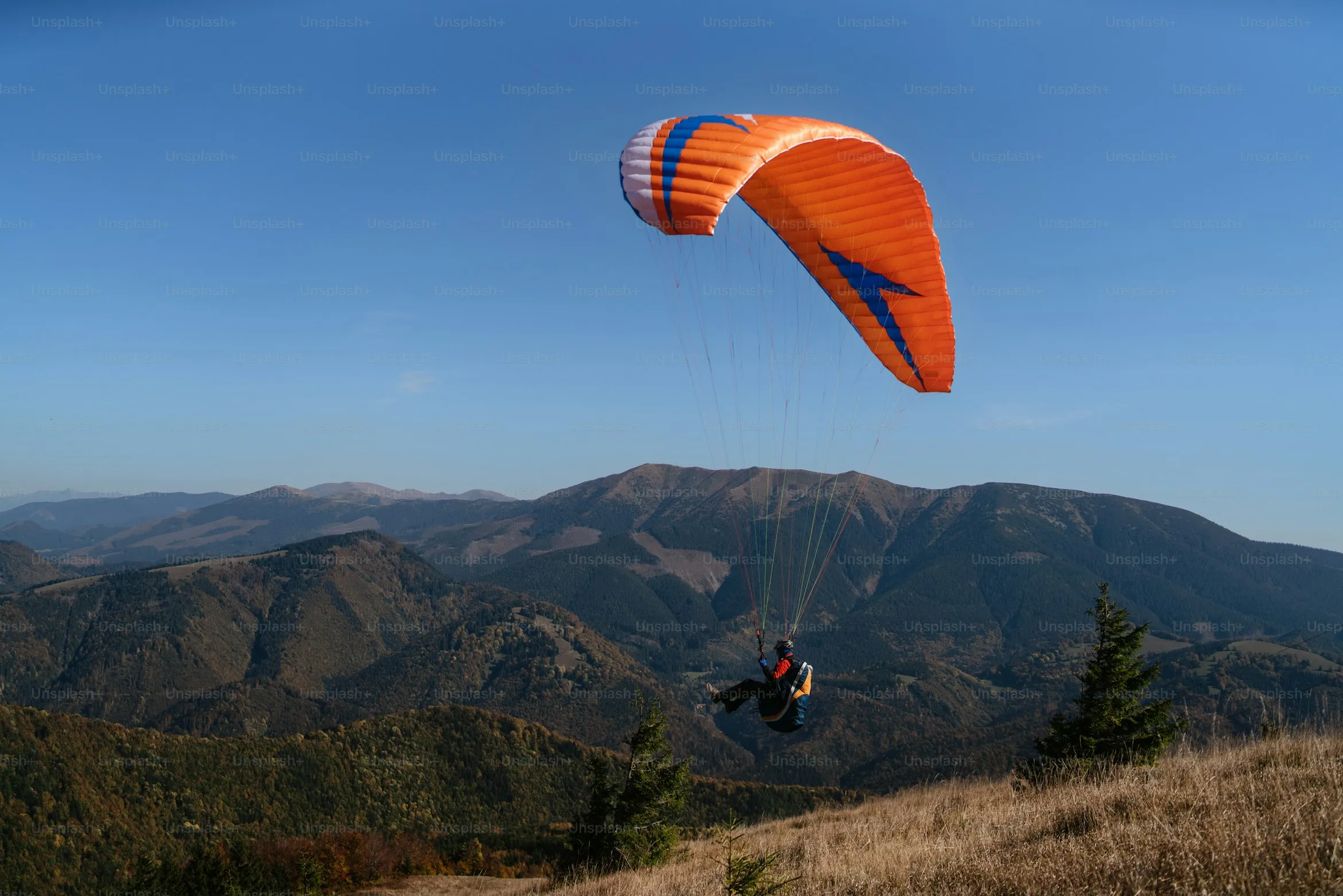 Alanya Paragliding: Tandem Flight from 800 Meters with Professional Pilot gallery 2