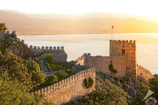 Alanya på én dag: De 5 bedste ture og rejseplan