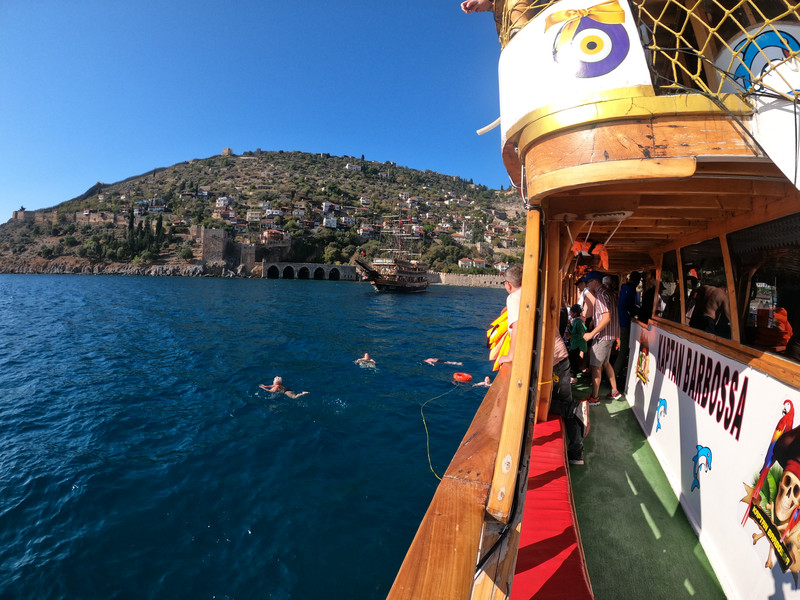 Alanya Boat Trip with BBQ Lunch and Soft Drinks gallery 4