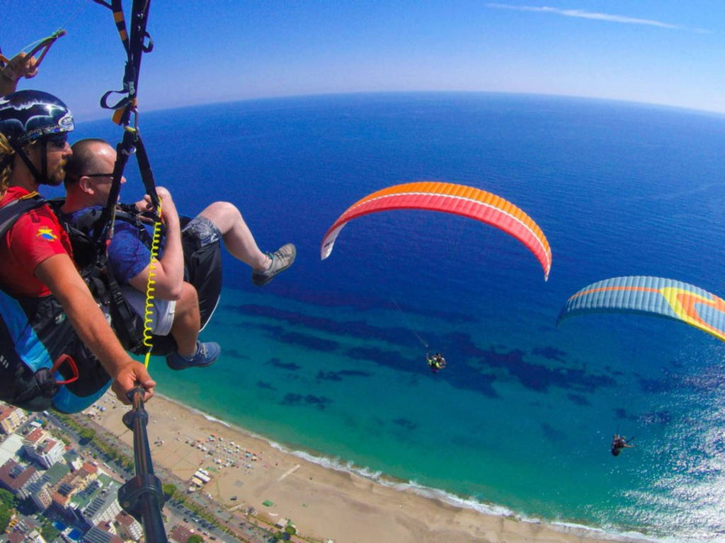 Alanya Yamaç Paraşütü: Profesyonel Pilot Eşliğinde 800 Metreden Tandem Uçuş gallery 5