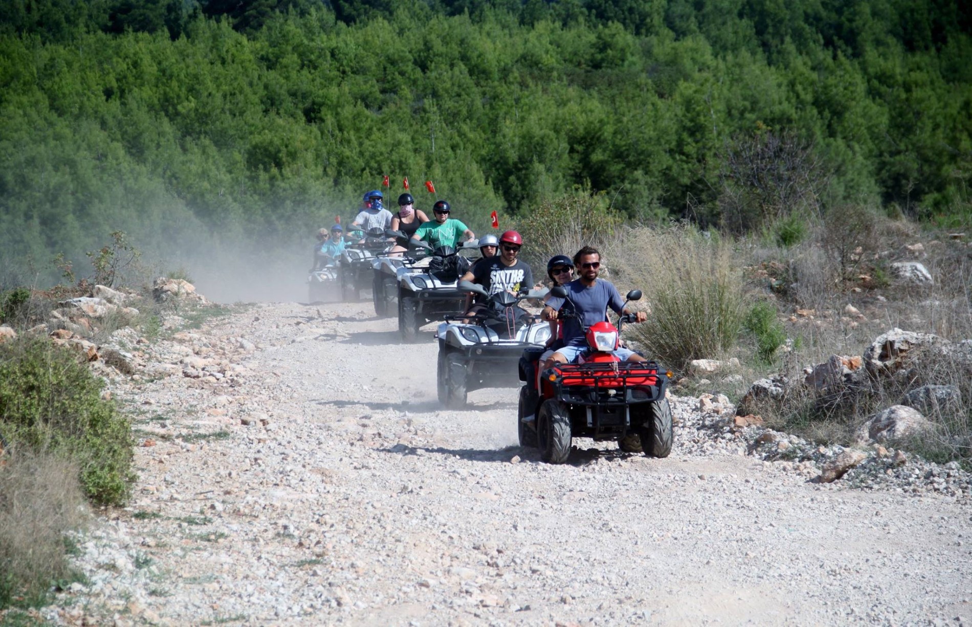 Alanya Quad Safari: Toros Dağları'nda Adrenalin Dolu ATV Sürüşü