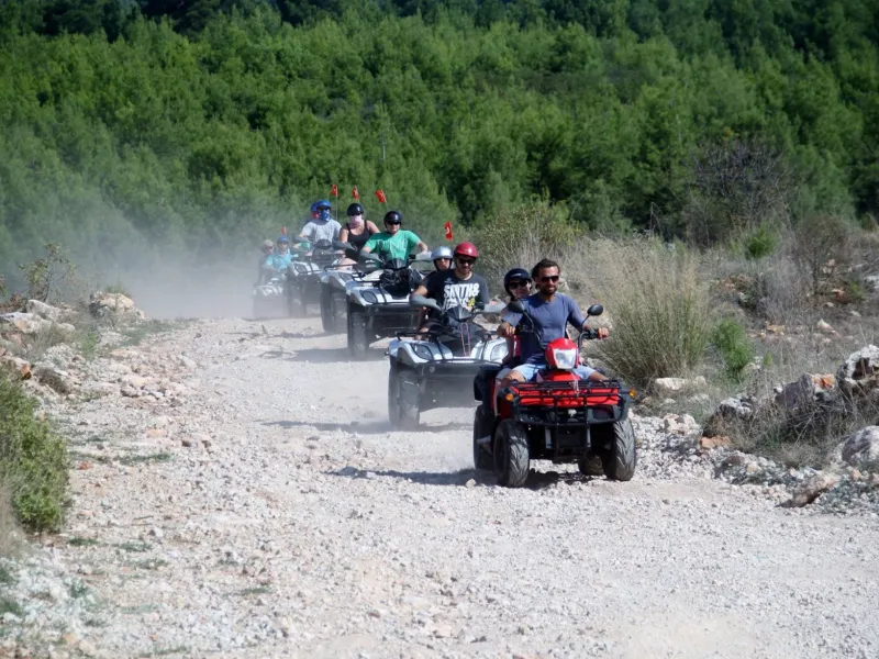 Alanya Mönkijäsafari: Adrenaliinintäyteinen mönkijäajelu Taurus-vuorilla